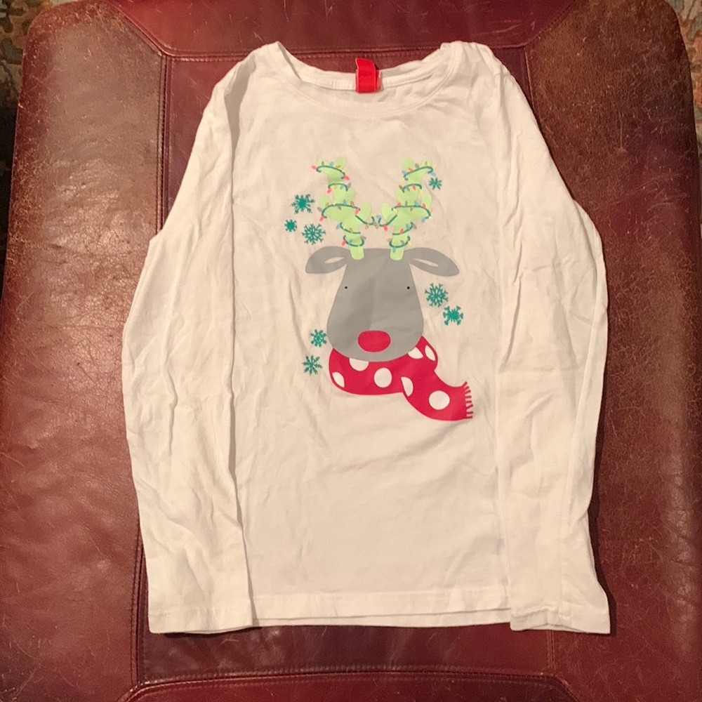 🎄3 for $18🎄EUC! Girls’ Target Reindeer T, L (10/12). Cream w/ long sleeves